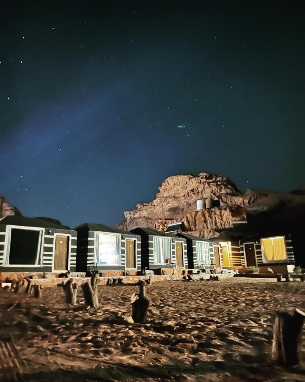 Maraheb Luxury Camp Hotel Wadi Rum Exterior foto