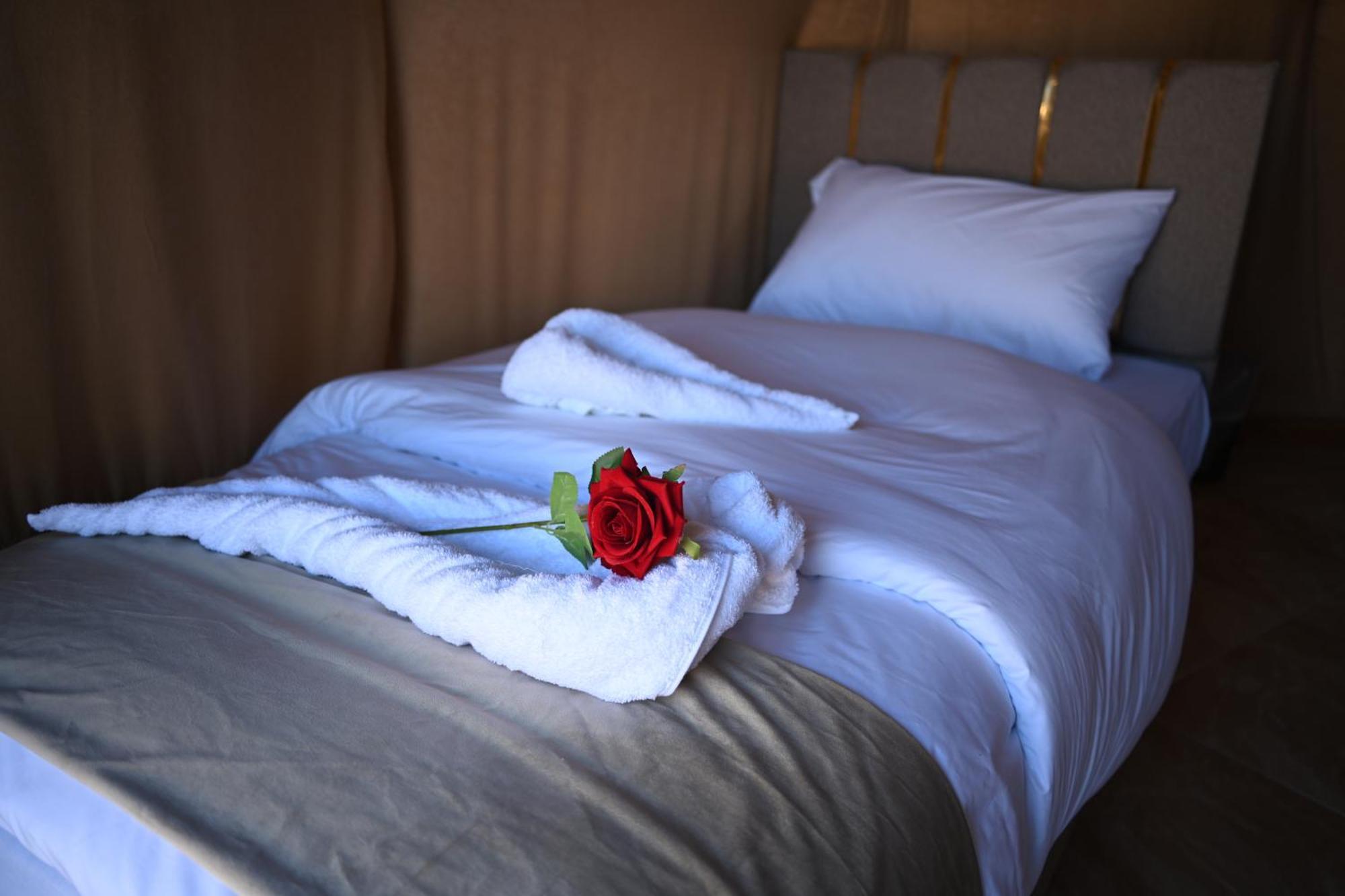 Maraheb Luxury Camp Hotel Wadi Rum Exterior foto